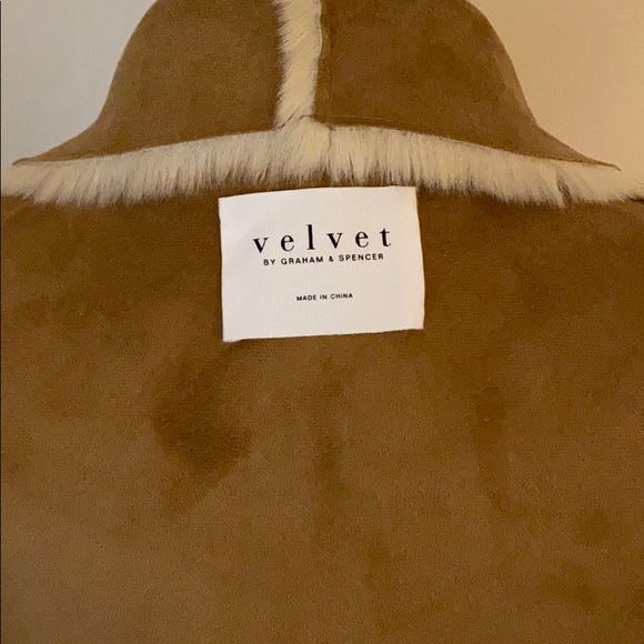 Velvet by Graham & Spencer Reversible Faux Fur Vest Size Small Rare & Sold Out - Picture 7 of 13